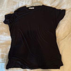 Joah Brown black tee S/M